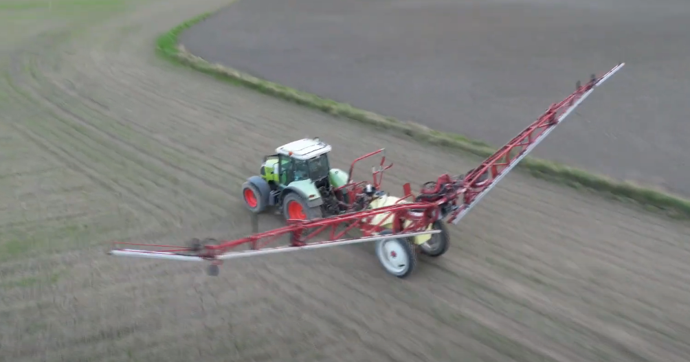 Claas Arion 620